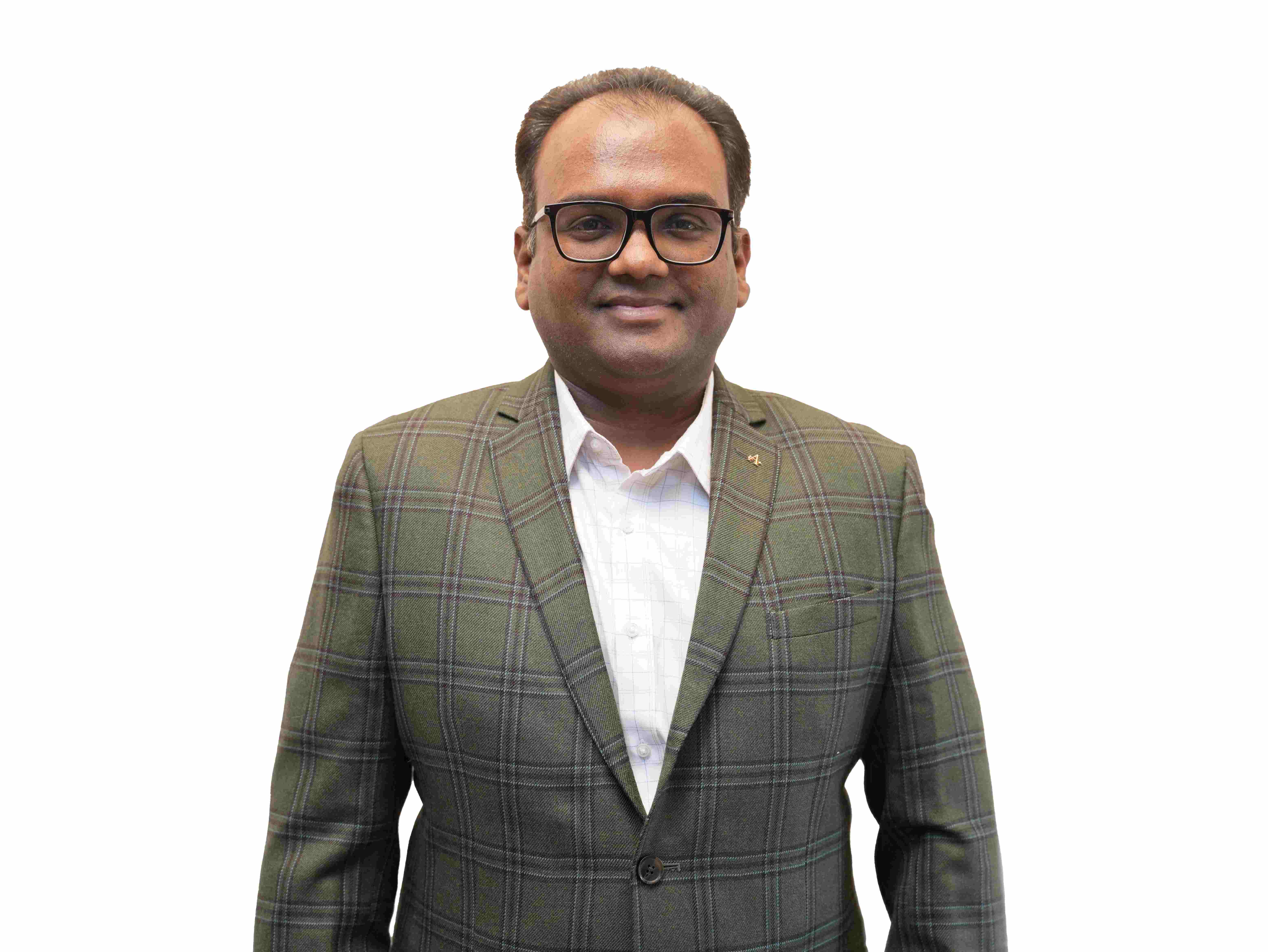 Photo of Dr. Nilay Solanki